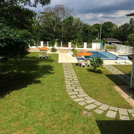 Villa Real Hotel Campestre-3